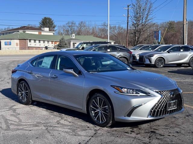 new 2025 Lexus ES 350 car, priced at $48,214