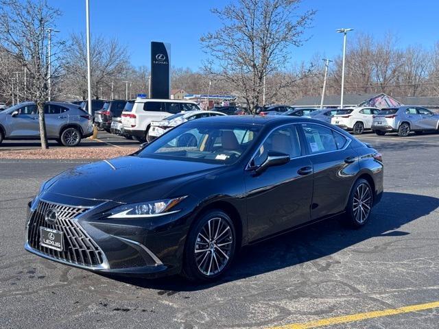 new 2025 Lexus ES 350 car, priced at $49,765