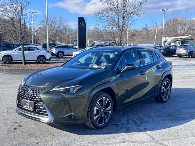 new 2025 Lexus UX 300h car, priced at $43,415