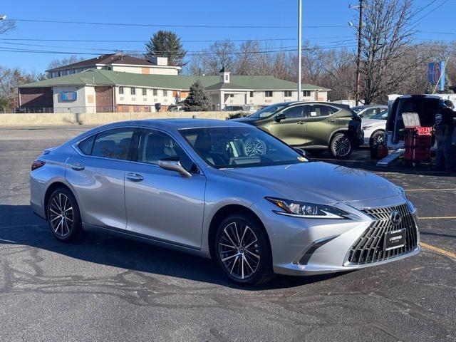 used 2024 Lexus ES 350 car, priced at $42,999