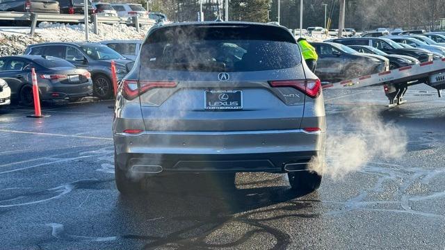 used 2023 Acura MDX car, priced at $40,999
