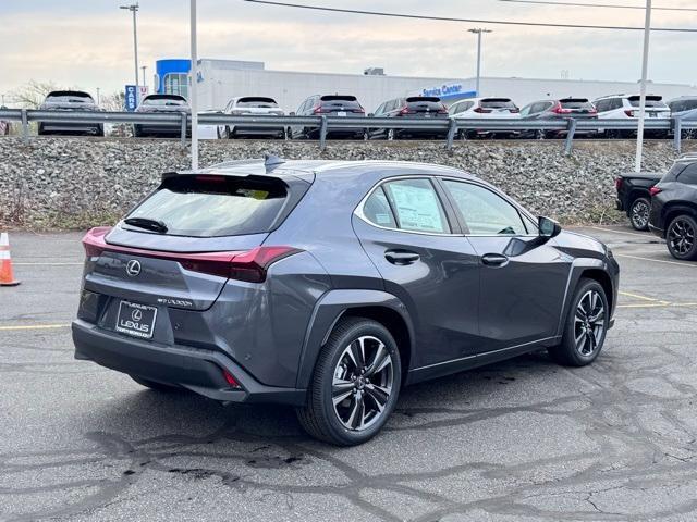 new 2025 Lexus UX 300h car, priced at $44,115