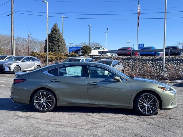 new 2025 Lexus ES 350 car, priced at $49,765