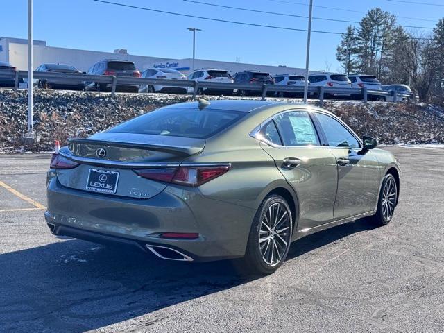 new 2025 Lexus ES 350 car, priced at $49,765