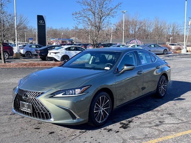 new 2025 Lexus ES 350 car, priced at $49,765