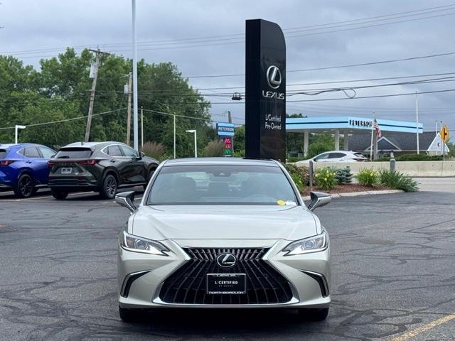 used 2025 Lexus ES 350 car, priced at $53,999