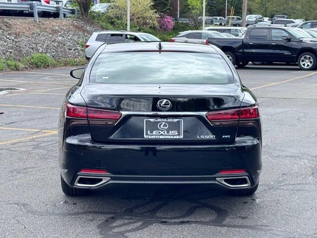 new 2025 Lexus LS 500 car, priced at $107,034