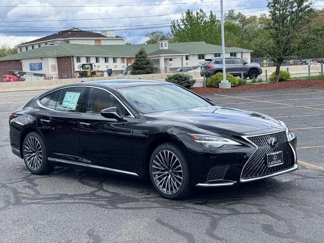 new 2025 Lexus LS 500 car, priced at $107,034