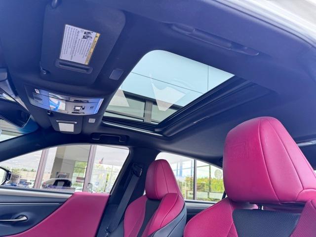 used 2023 Lexus ES 350 car, priced at $41,999