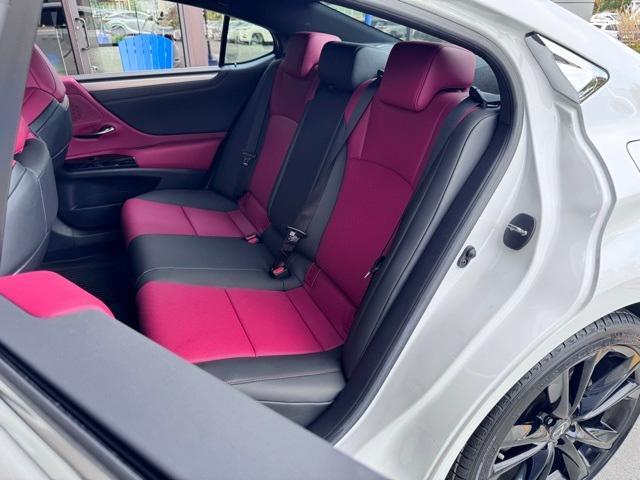 used 2023 Lexus ES 350 car, priced at $41,999
