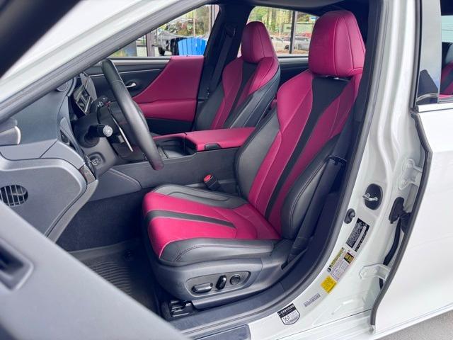 used 2023 Lexus ES 350 car, priced at $41,999