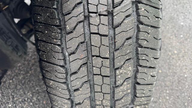 used 2022 GMC Acadia car, priced at $29,799