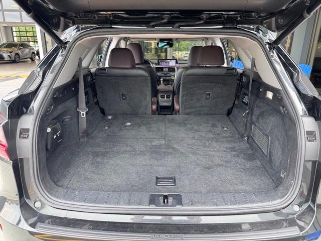 used 2018 Lexus RX 450hL car, priced at $27,999