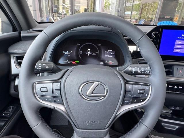 new 2025 Lexus UX 300h car, priced at $43,870