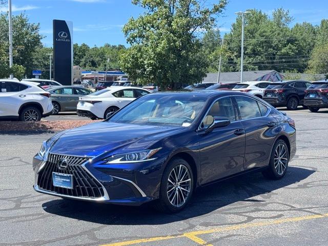 new 2025 Lexus ES 300h car, priced at $50,860