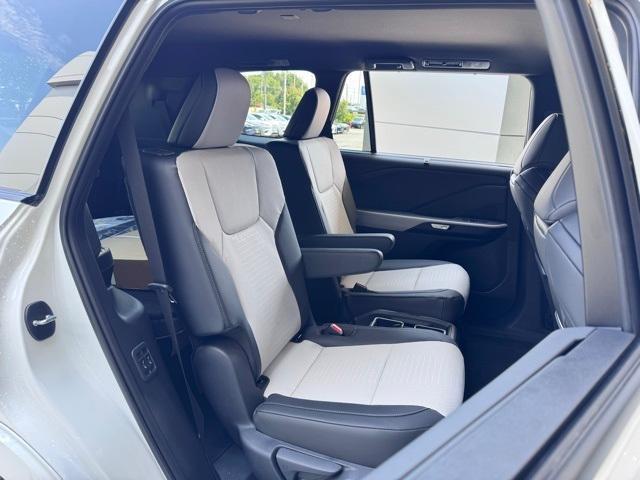 new 2025 Lexus TX 500h car, priced at $73,975