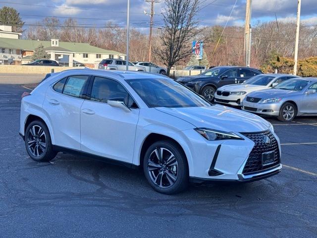 new 2025 Lexus UX 300h car, priced at $43,915