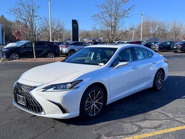 new 2025 Lexus ES 350 car, priced at $48,214