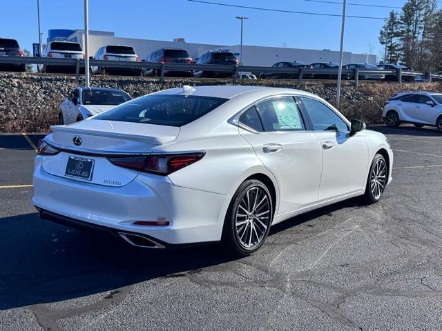 new 2025 Lexus ES 350 car, priced at $48,214