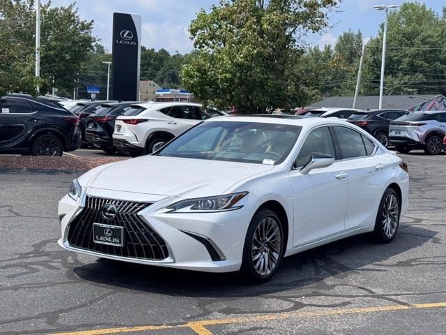 new 2025 Lexus ES 300h car, priced at $54,974