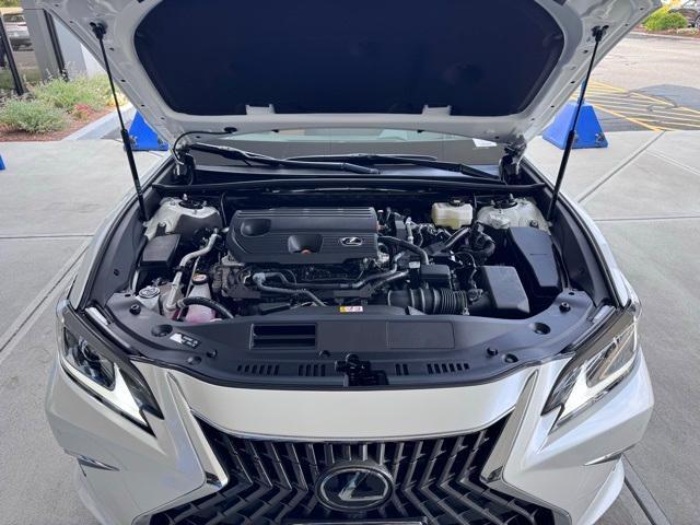 new 2025 Lexus ES 300h car, priced at $54,974