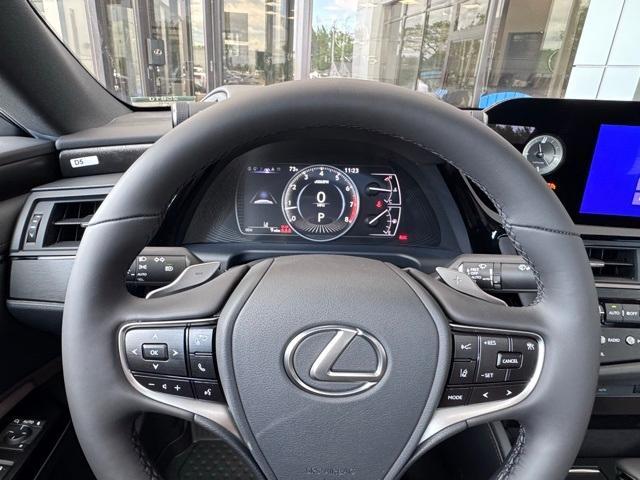 new 2025 Lexus ES 350 car, priced at $47,480