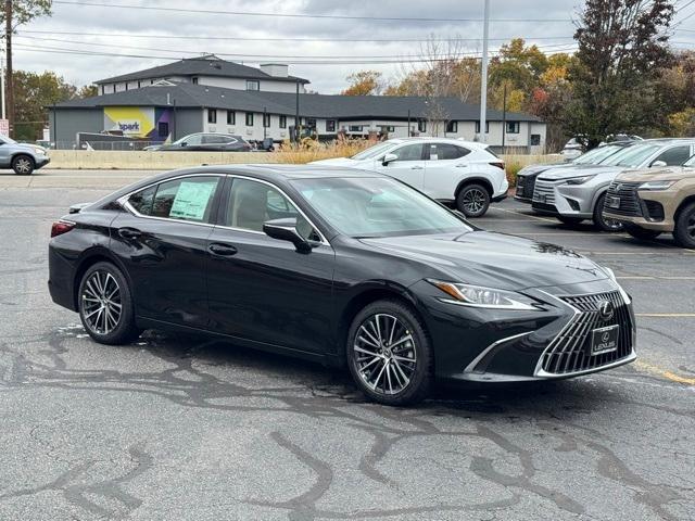 new 2025 Lexus ES 350 car, priced at $48,579