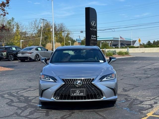 new 2025 Lexus ES 350 car, priced at $50,660