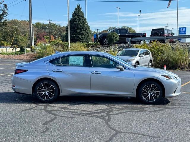 new 2025 Lexus ES 350 car, priced at $50,660
