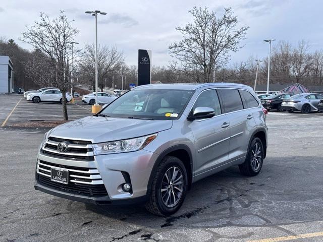 used 2017 Toyota Highlander car, priced at $23,999