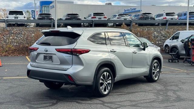 used 2022 Toyota Highlander Hybrid car, priced at $36,899
