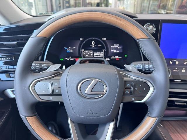 new 2025 Lexus RX 350h car, priced at $68,405