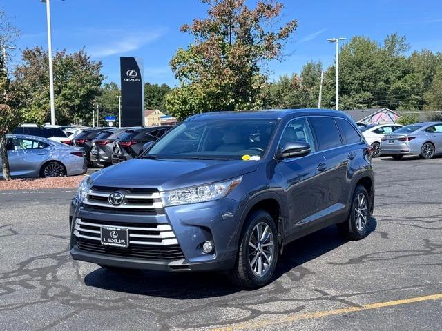 used 2019 Toyota Highlander car, priced at $28,999