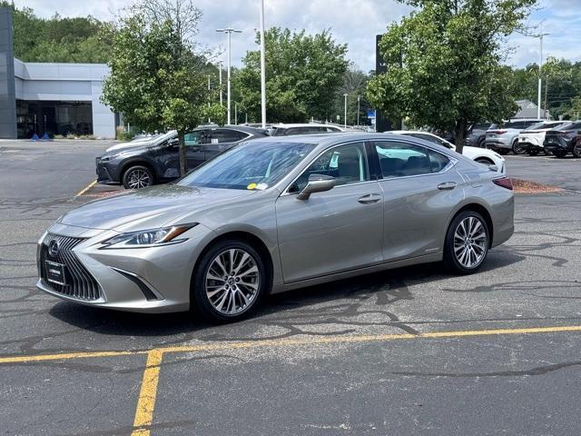 used 2021 Lexus ES 300h car, priced at $31,999