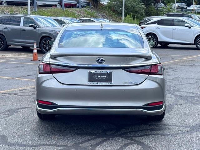 used 2021 Lexus ES 300h car, priced at $31,999
