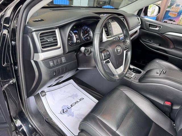 used 2019 Toyota Highlander Hybrid car, priced at $25,499