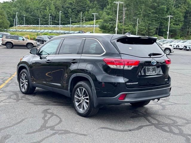 used 2019 Toyota Highlander Hybrid car, priced at $25,499
