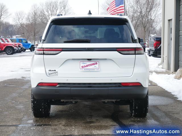 used 2022 Jeep Grand Cherokee car, priced at $33,982