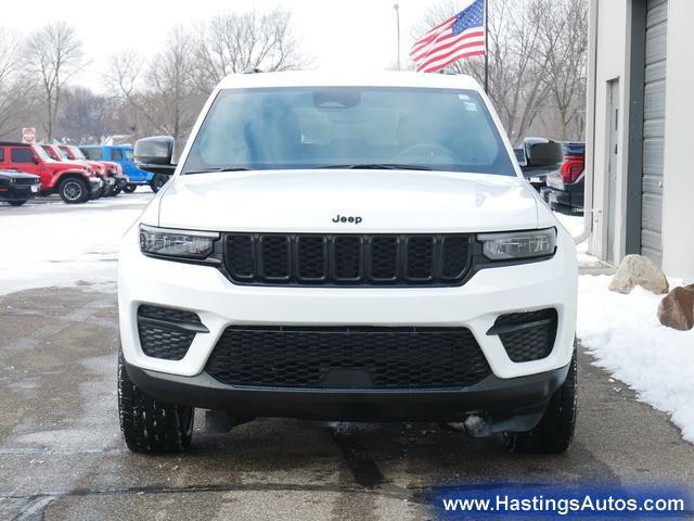 used 2022 Jeep Grand Cherokee car, priced at $33,982