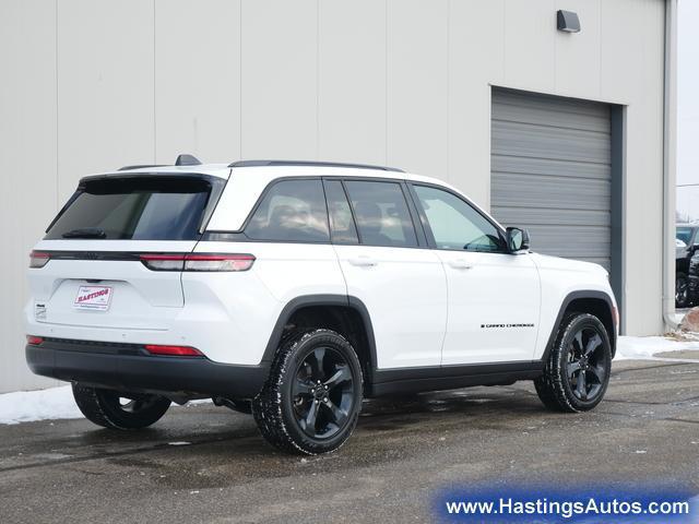 used 2022 Jeep Grand Cherokee car, priced at $33,982