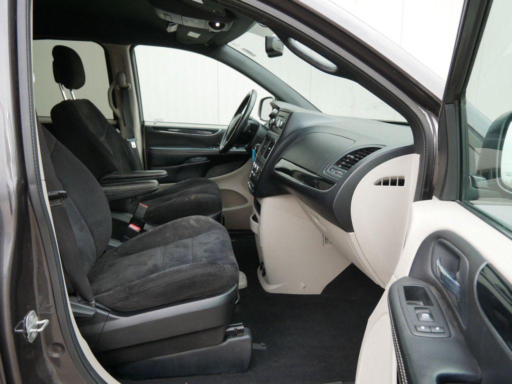 used 2014 Dodge Grand Caravan car, priced at $5,982