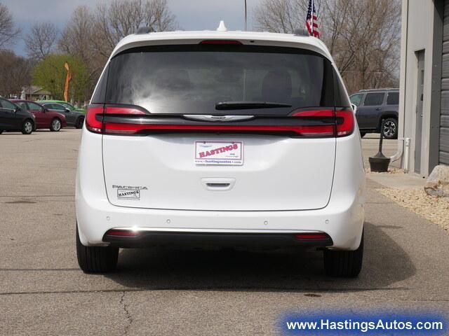 used 2022 Chrysler Pacifica car, priced at $24,982