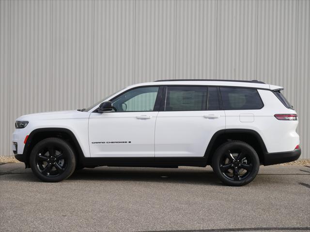 new 2025 Jeep Grand Cherokee L car, priced at $45,297