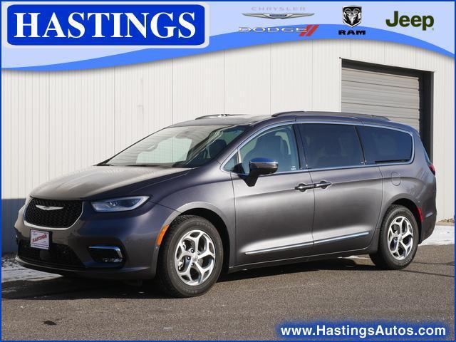 used 2022 Chrysler Pacifica car, priced at $25,982