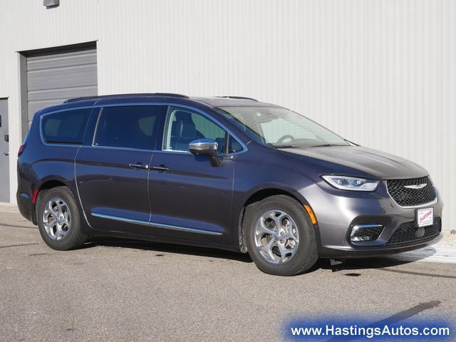 used 2022 Chrysler Pacifica car, priced at $25,982