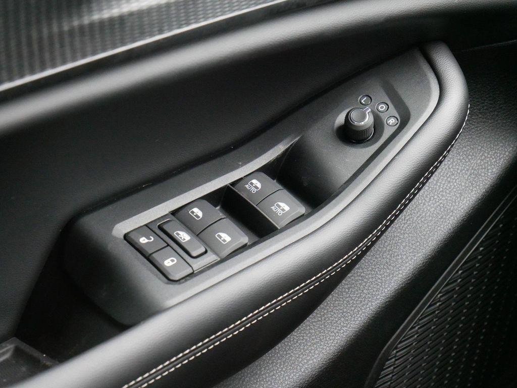 new 2025 Jeep Grand Cherokee L car, priced at $44,437