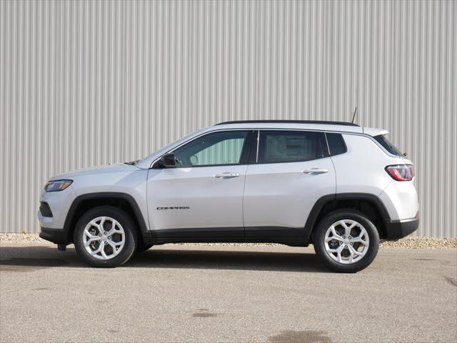 new 2024 Jeep Compass car, priced at $26,982