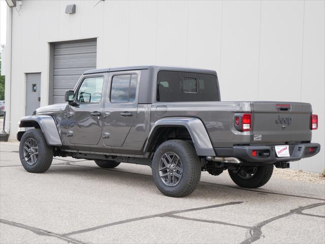 new 2024 Jeep Gladiator car, priced at $40,882