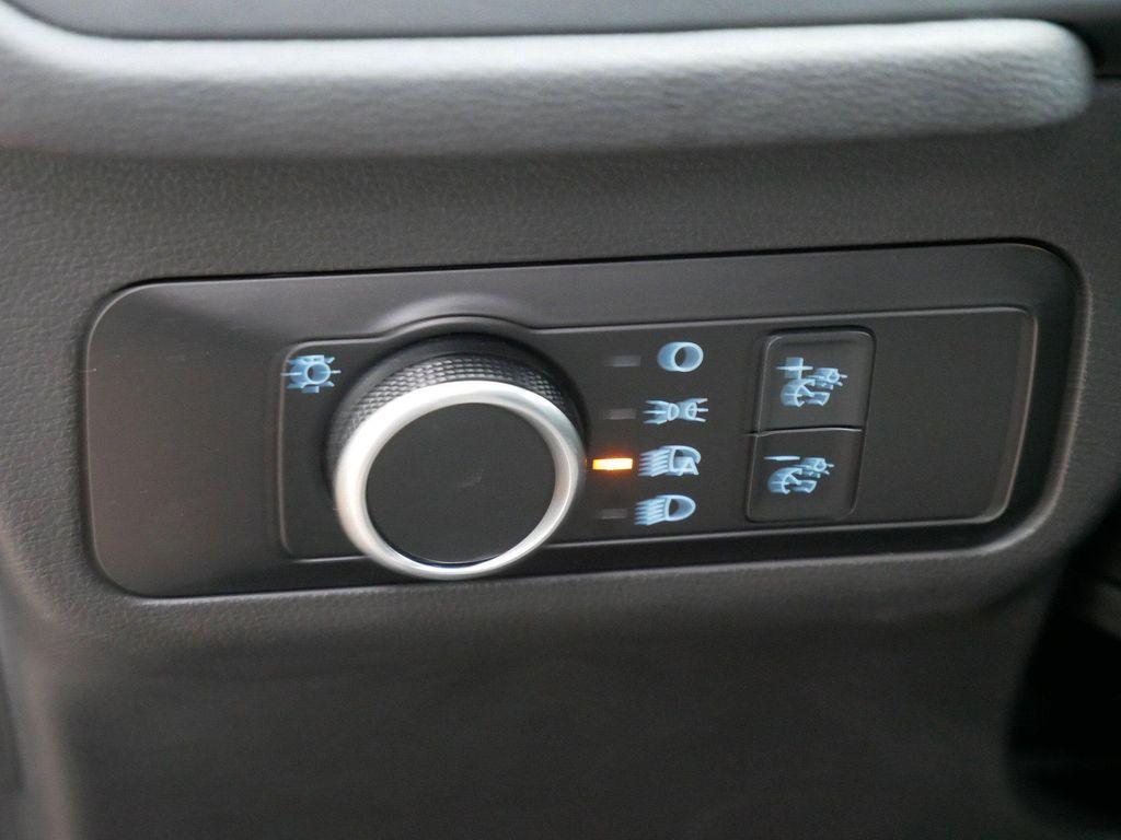 used 2022 Ford Escape car, priced at $19,482