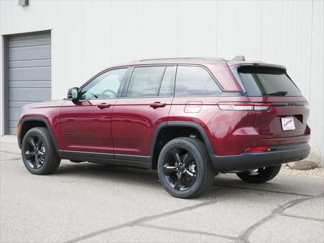 new 2025 Jeep Grand Cherokee car, priced at $40,886